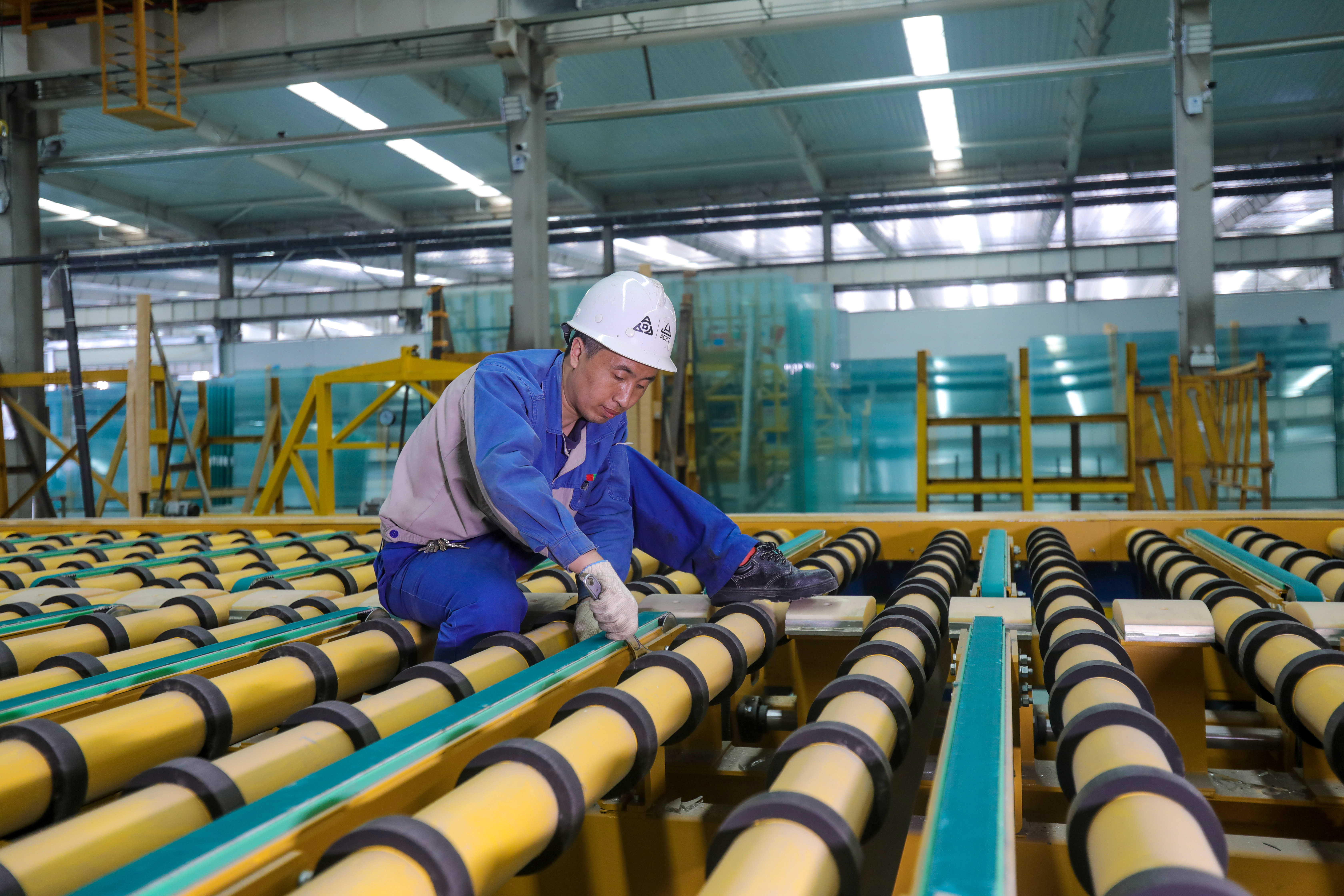 安陽(yáng)市工人先鋒號(hào)：光熱科技設(shè)備維修車間整備系